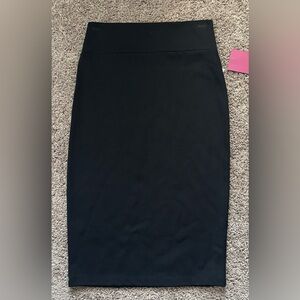 Elegant Black Pencil Skirt